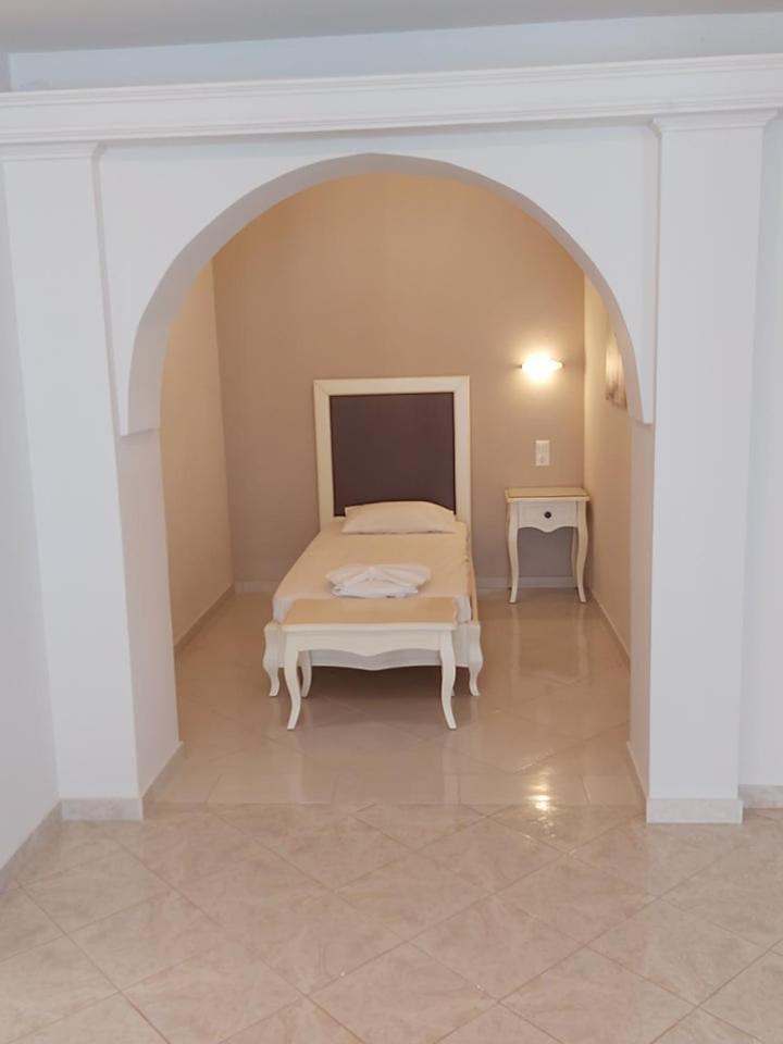 Konstantinos Apartments أموديا الغرفة الصورة